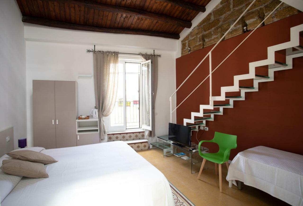 Rooms 19 B&B ปาแลร์โม ภายนอก รูปภาพ