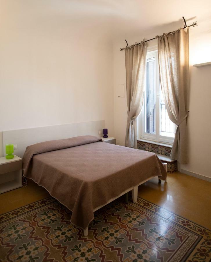 Rooms 19 B&B ปาแลร์โม ภายนอก รูปภาพ