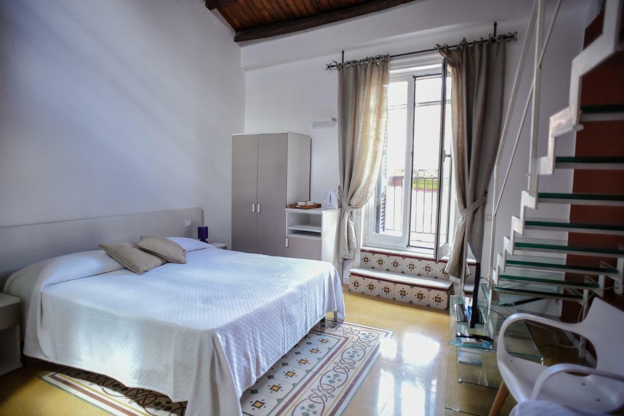 Rooms 19 B&B ปาแลร์โม ภายนอก รูปภาพ