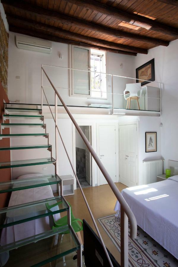 Rooms 19 B&B ปาแลร์โม ภายนอก รูปภาพ
